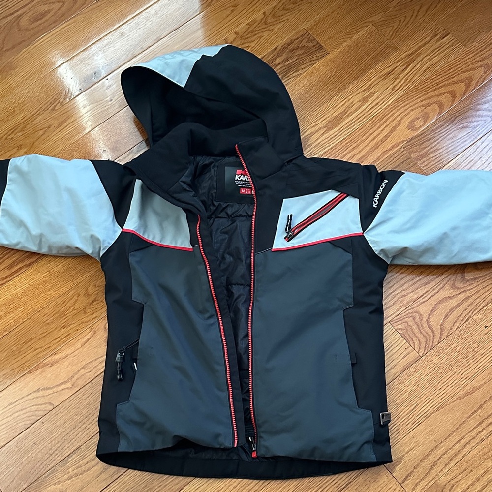 Stylish Kids snow suit in Black and Gray